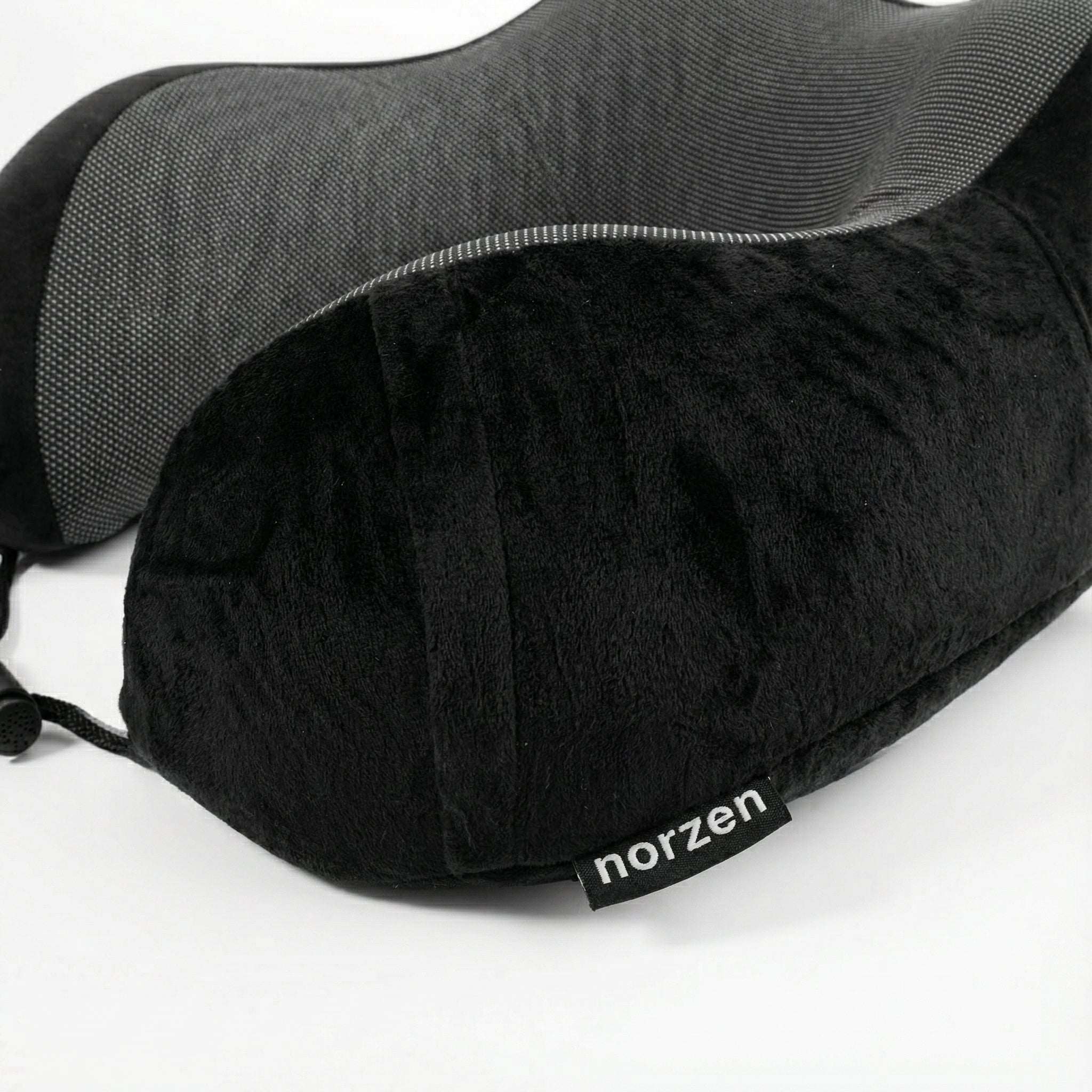 Norzen reisepute med mykt, behagelig stoff og ergonomisk design for komfort og støtte til nakken